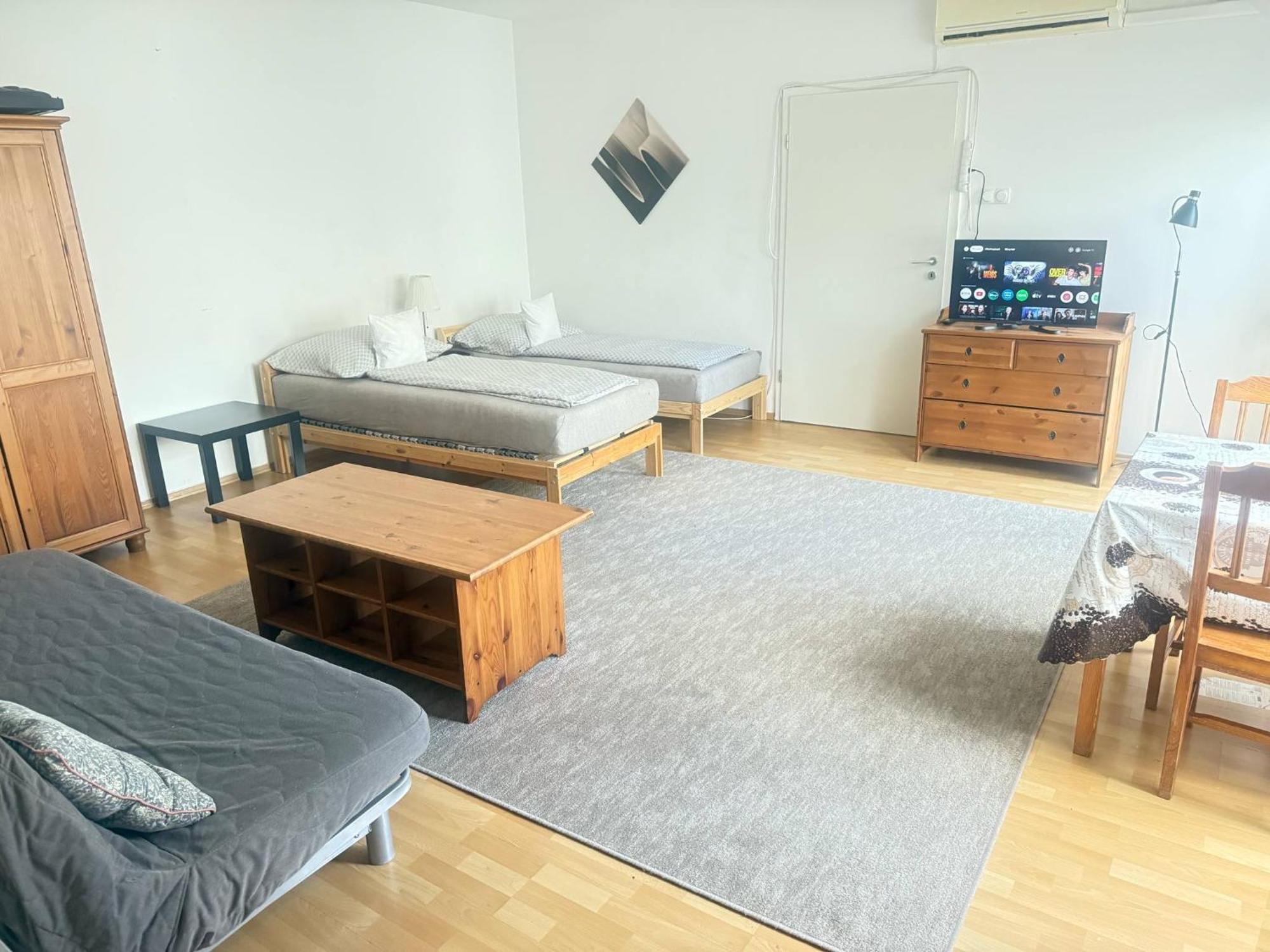 Apartmán H1 *